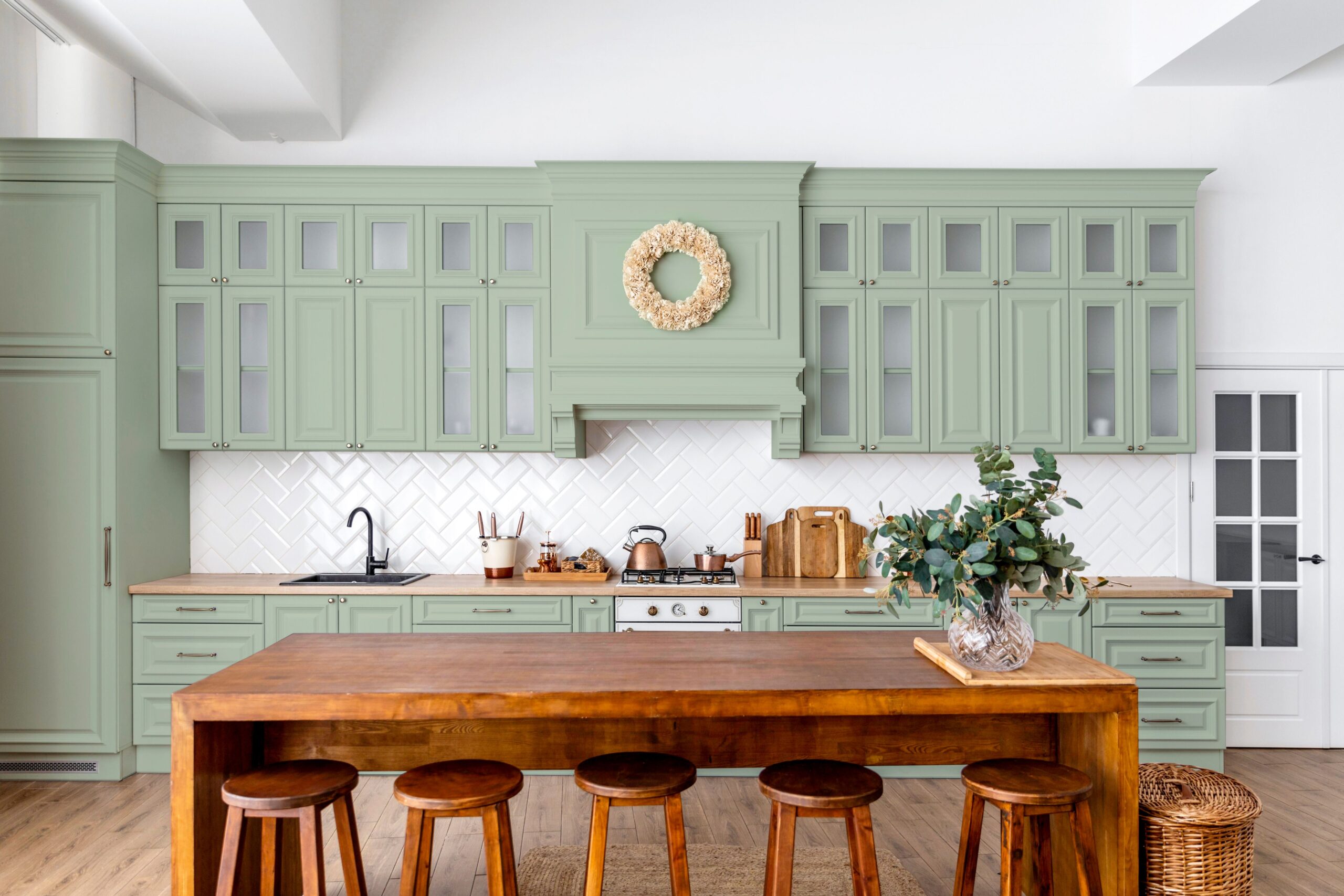 Kitchen Makeover: Transform Your Space with Style and Efficiency ...