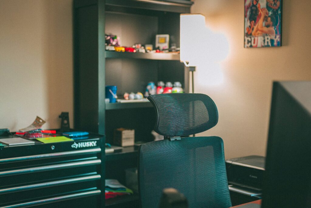 desk organization tips