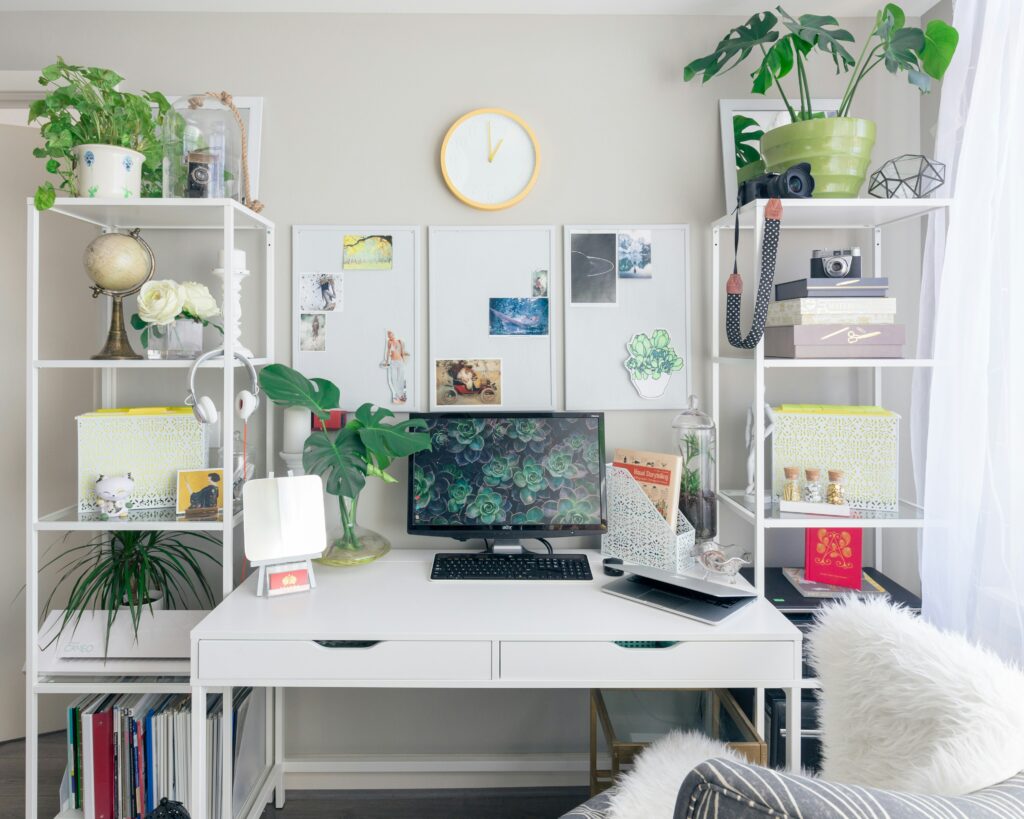 desk organization tips